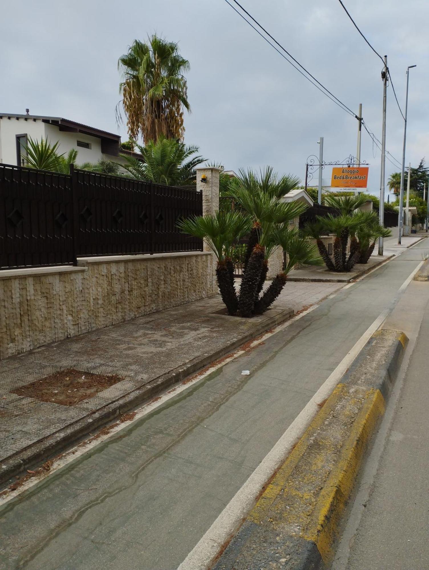 Villa Erry Trani Exterior photo
